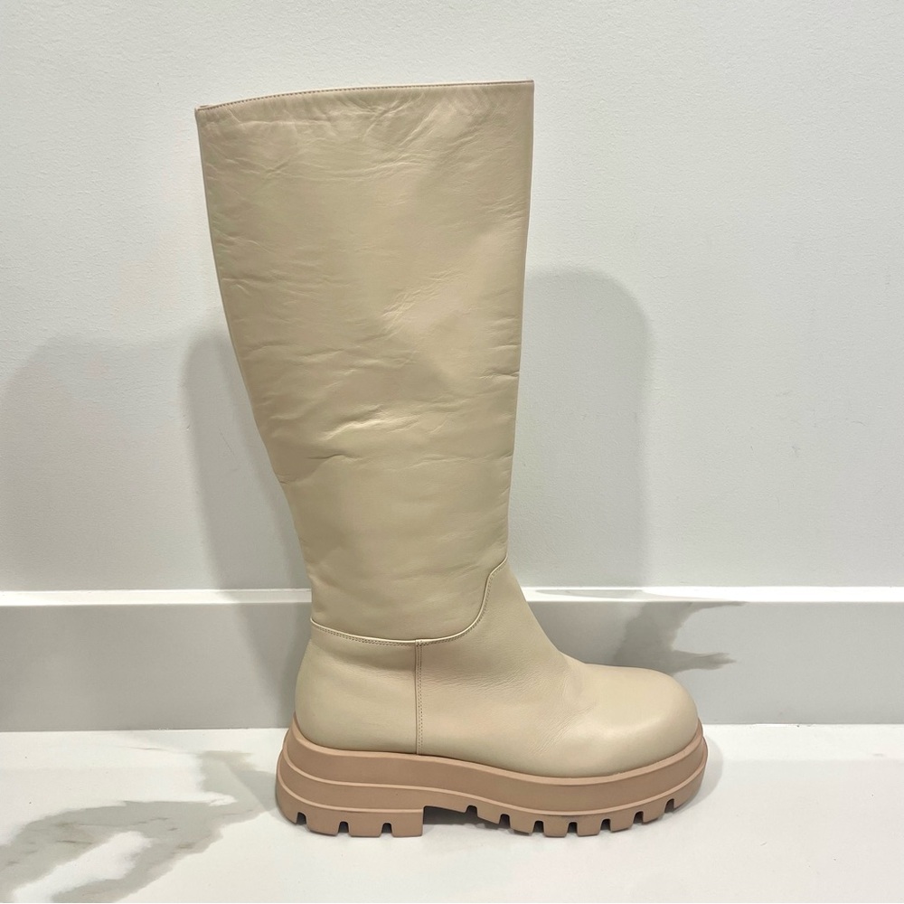 NEW Alias Mae Leather Platform Boots (size 40)